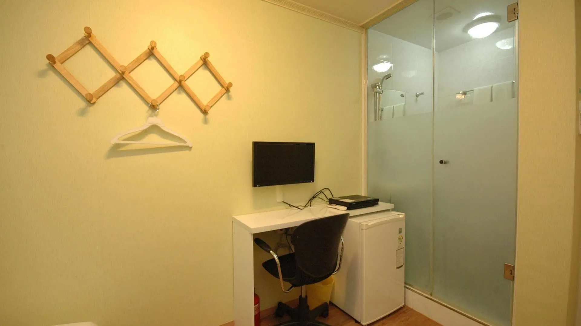 E Residence Seoul Apartment