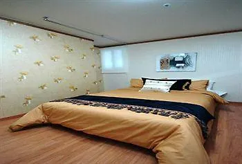 E Residence Seoul Apartment