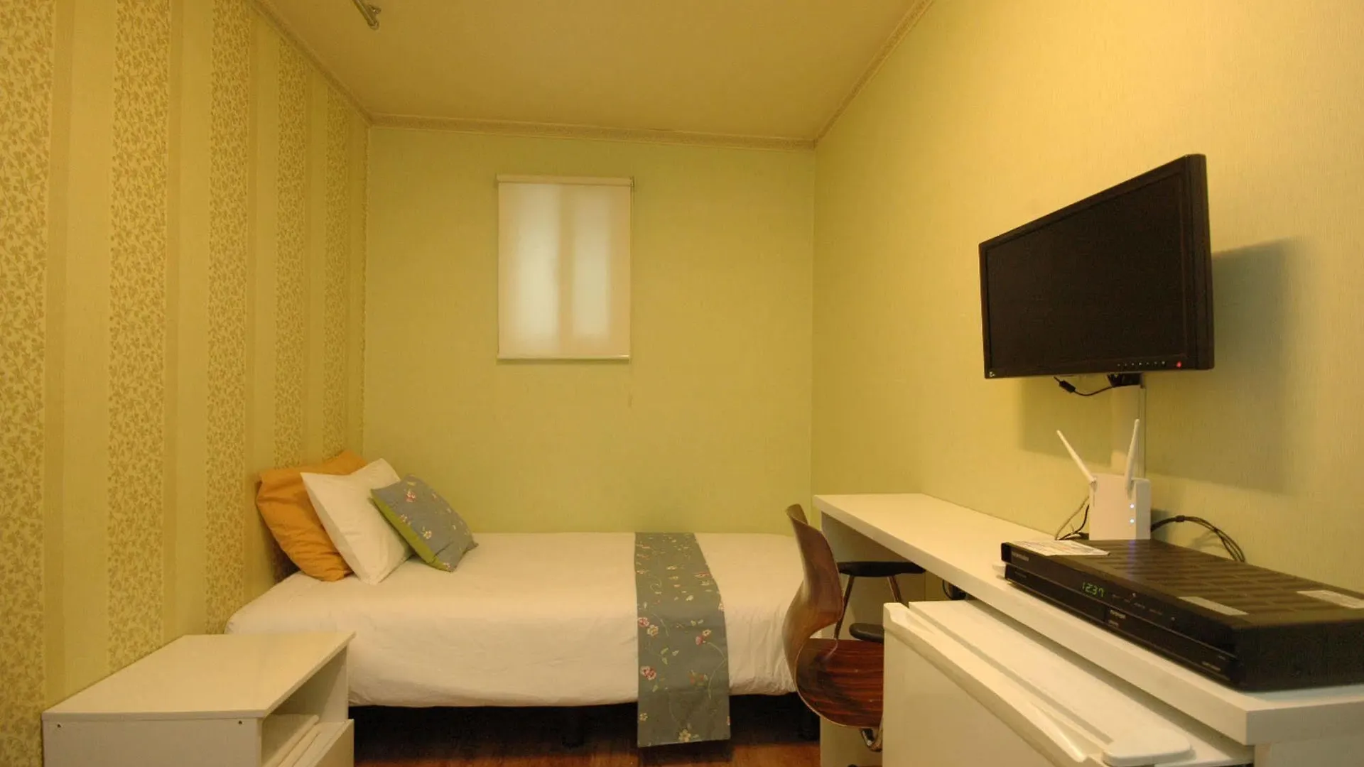 Apartment E Residence Seoul